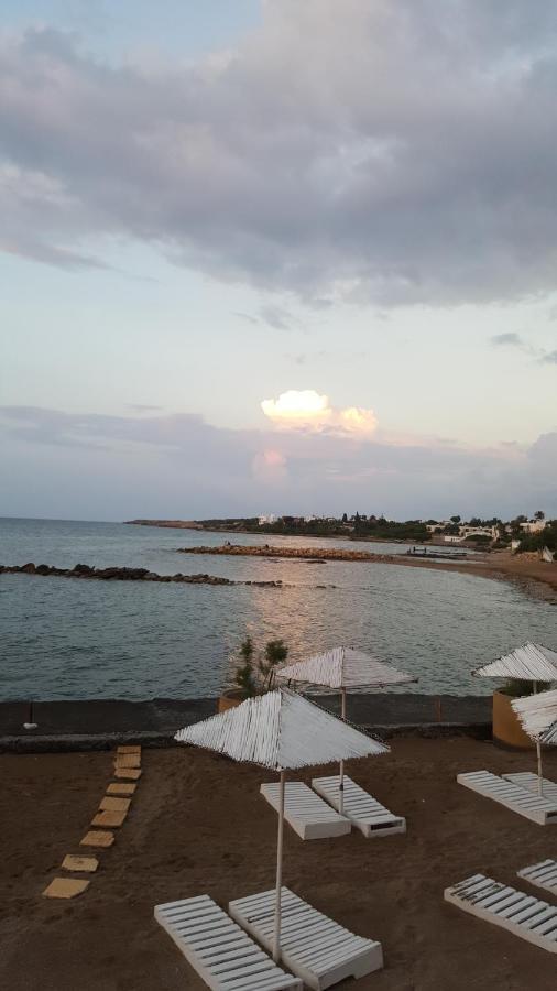 Topset Hotel Agios Georgios  Экстерьер фото