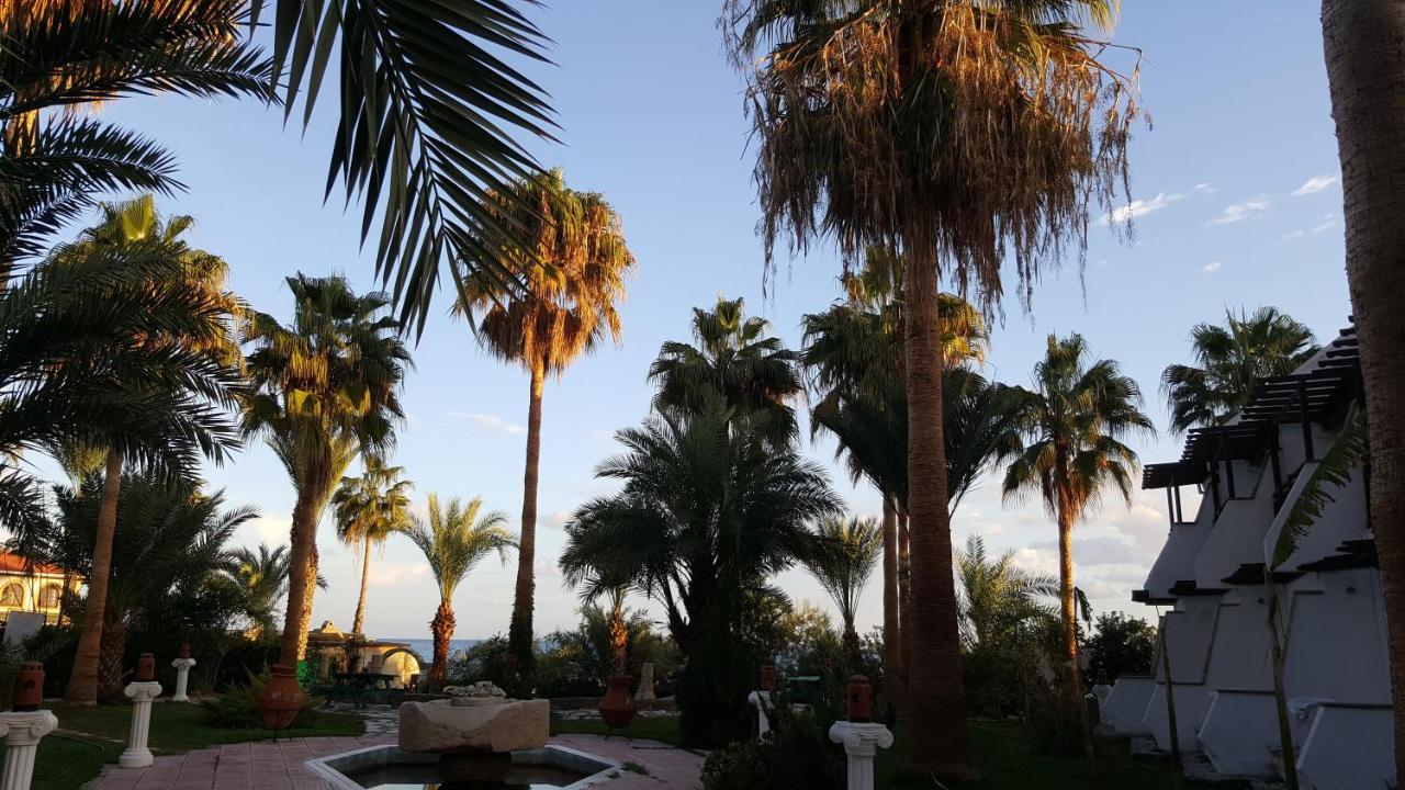 Topset Hotel Agios Georgios  Экстерьер фото