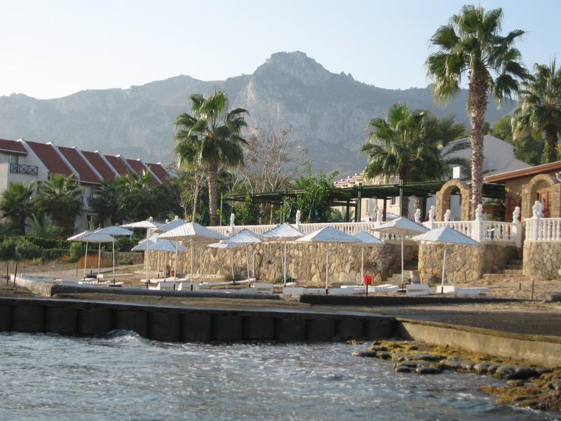 Topset Hotel Agios Georgios  Экстерьер фото